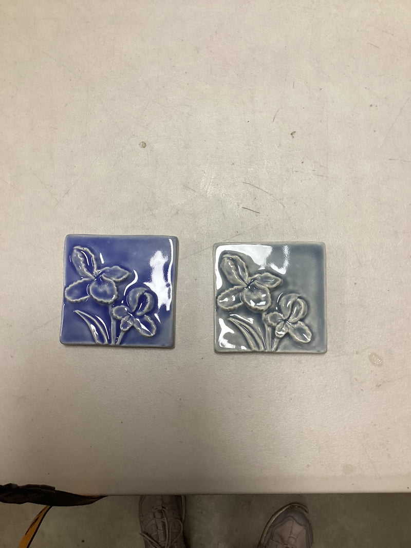 Iris Stoneware Tile - 4 x 4 inches