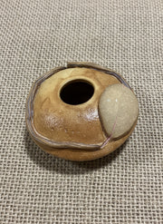 side/ top view of pillow vase