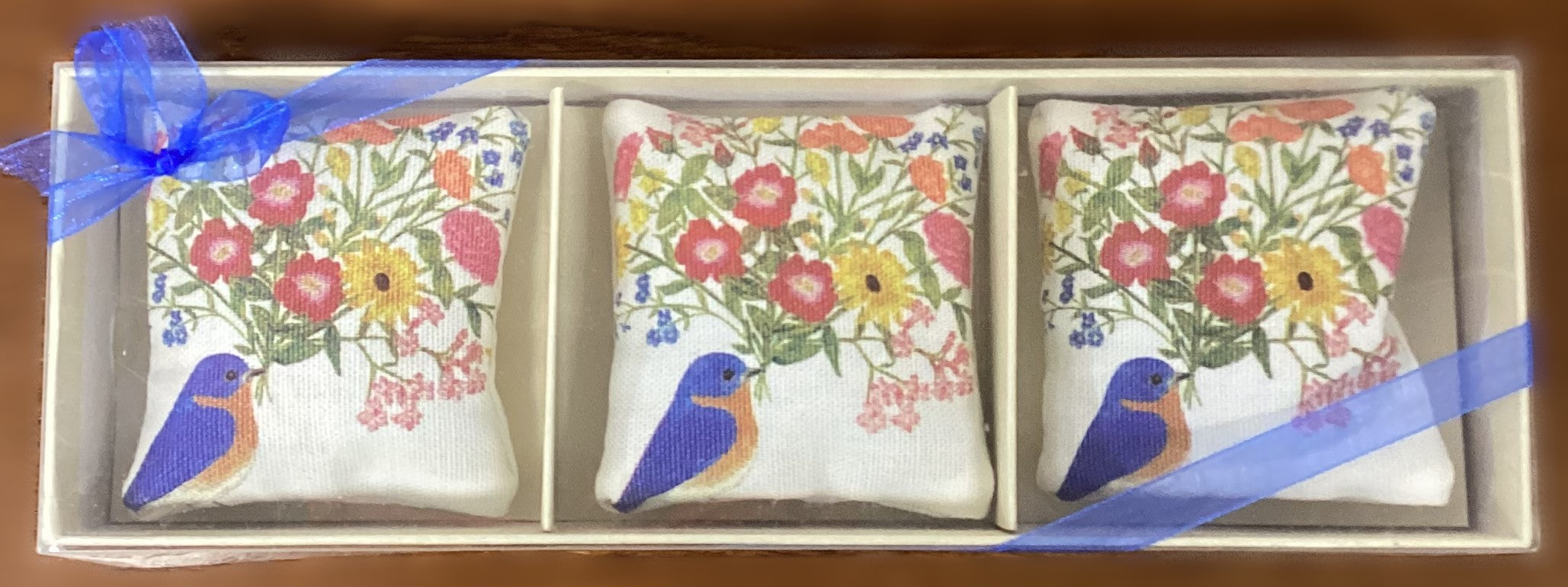 Bird Bouquet Gift Boxed Lavender Sachets Set of 3 - Thumbnail 2
