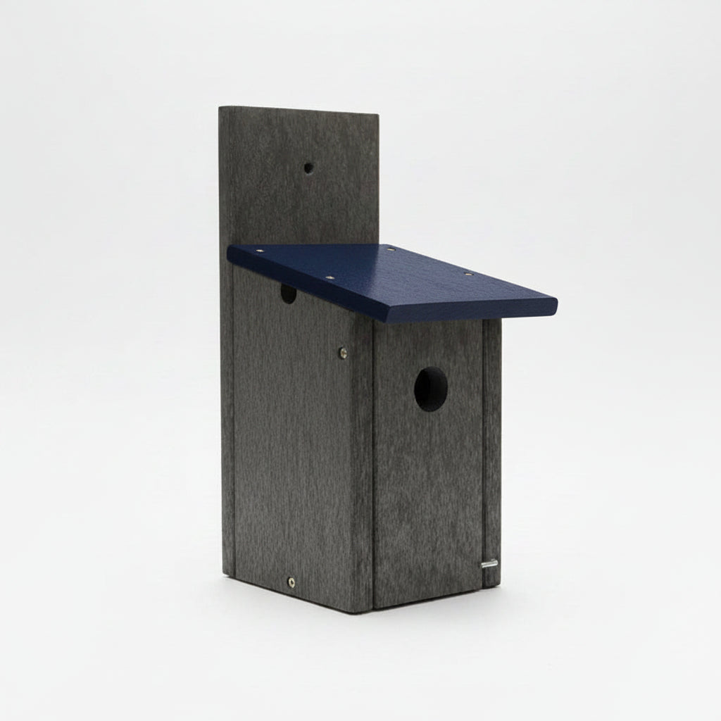 Chickadee & Wren Nesting Box - Recycled - Amish made in the USA ...