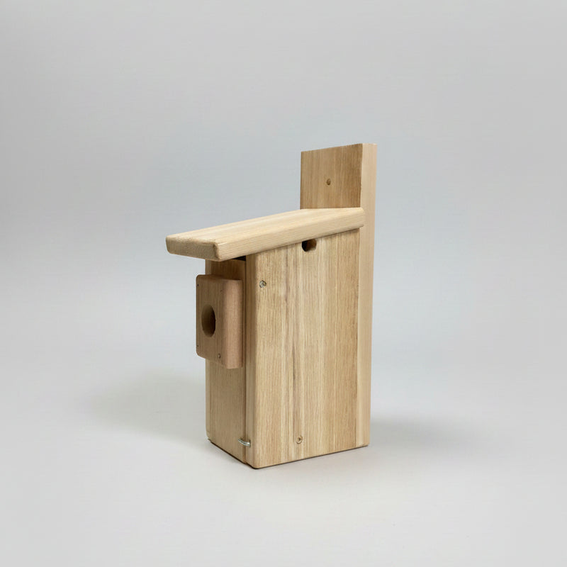 Bluebird Nesting Box - Cedar