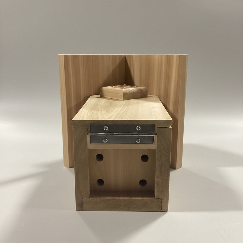 Chickadee/Wren Nest Box with Peaked Roof - Western Redcedar