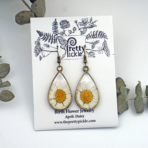 Daisy Flower Earrings with packaging