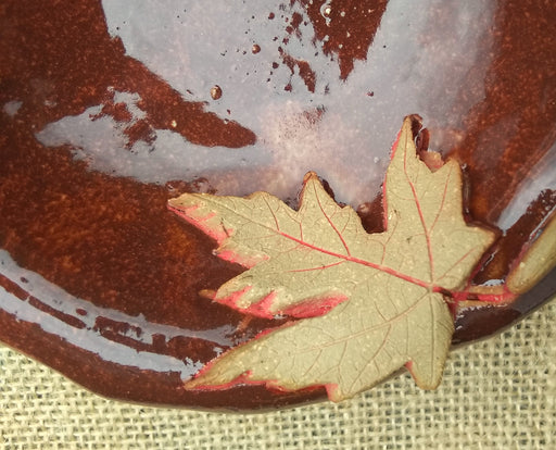 Stoneware Candy Bowl - Silver Maple Design - details on leaf