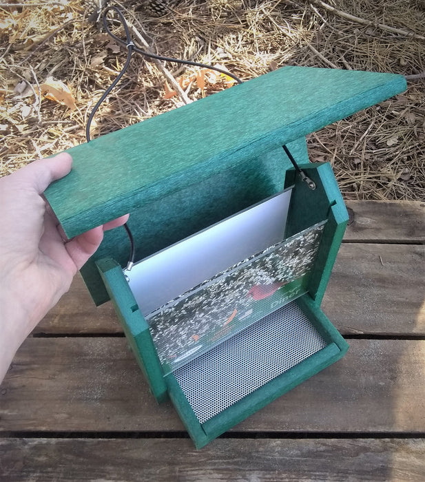 Diner Recycled Bird Feeder - Green- Opens from the top
