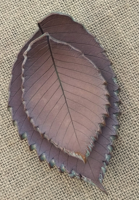 Stoneware Trinket Dish - Elm Leaf - size comparison