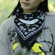 Hawks in Flight Bandana black