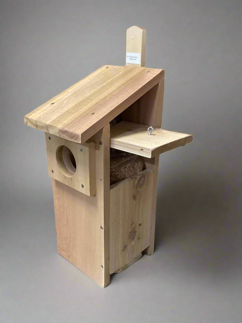 Screech Owl or Kestrel House
side cleanout window