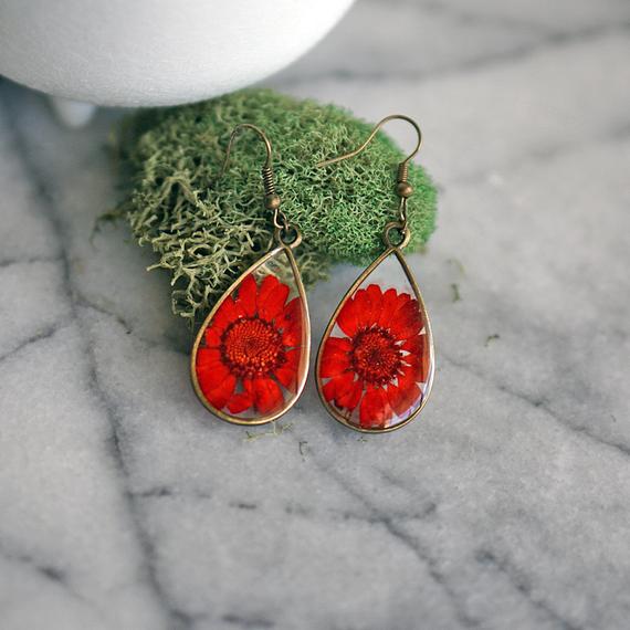 Chrysanthemum Flower Earrings