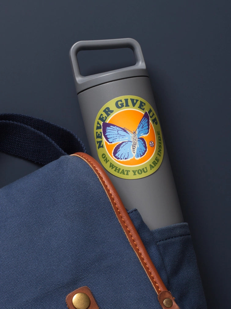 Never Give Up - Butterfly - Sticker
in use on thermos 
