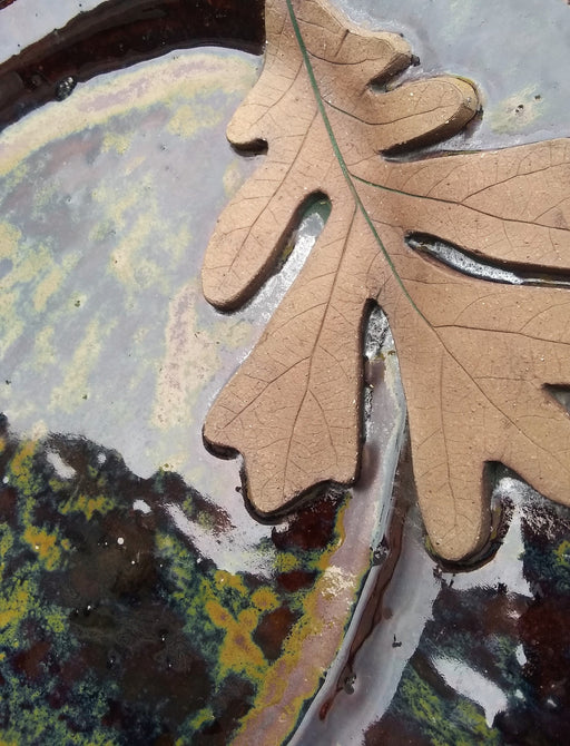 Stoneware Platter - White Oak Design - closeup of leaf
