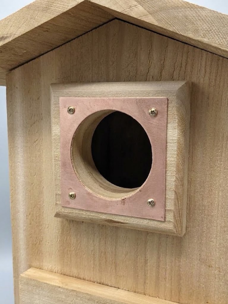 Screech Owl Nesting Box -  Western Red Cedar
closeup of portal