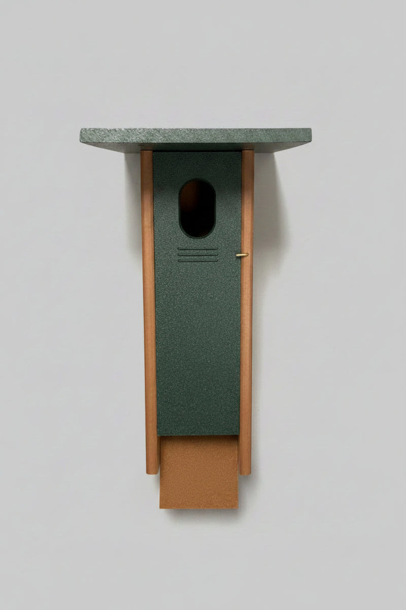 Peterson Bluebird House - Turf Green and Cedar front view