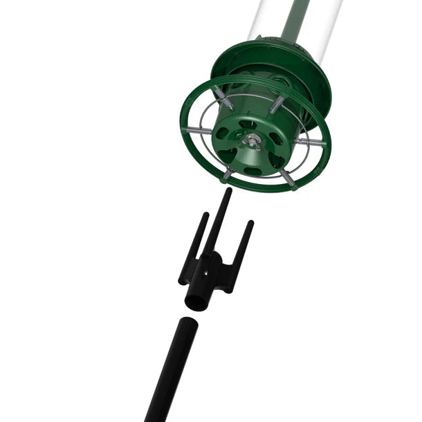 diagram on how the pole, pole adaptor and squirrel buster plus feeder fit together