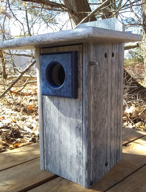 Recycled Plastic Bluebird House with Predator Guard - Marble Gray/Navy