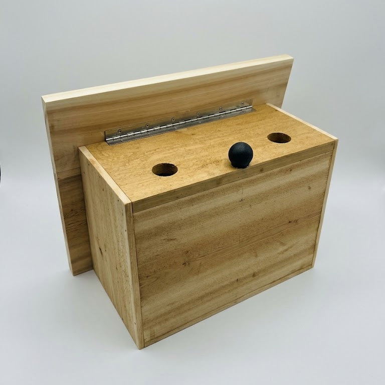 Roomy Roost Box - Western Red Cedar
bottom of nest box