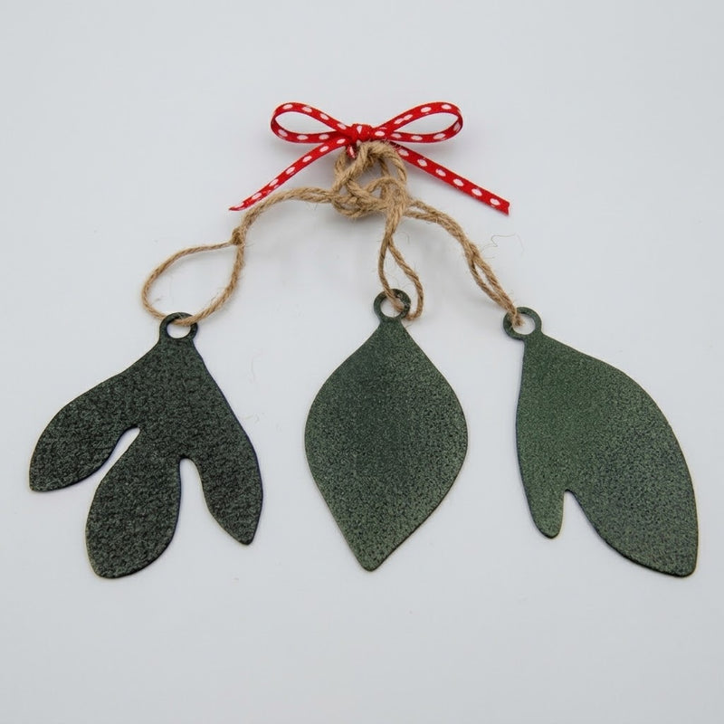 Green Metallic Sassafras Trio Leaf Ornaments