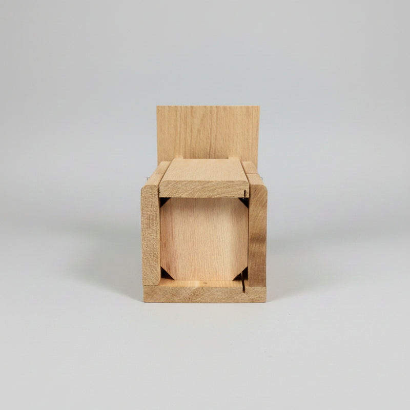 Sparrow Resistant Ultimate Slot Bluebird House - drainage holes in base