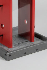 Songbird Feeder - red/grey
Closeup on the hopper 