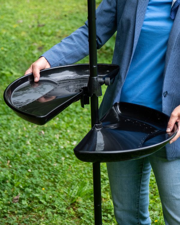 Installation photo of the seed buster tray