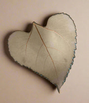 Butterfly Puddler - Sunflower Leaf with Vert Lustre Glaze
Details