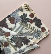 Table Runner and 4 Napkins - Muted Tone -  closeup