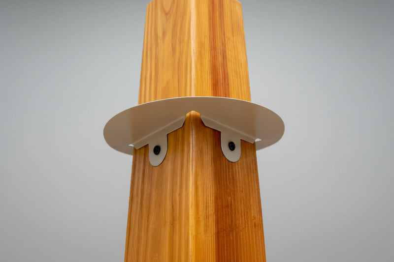 Flat Top Squirrel Baffle/ Squirrel Guard - 4 x 4 Tan
collar and hardware that th baffle rest on top of