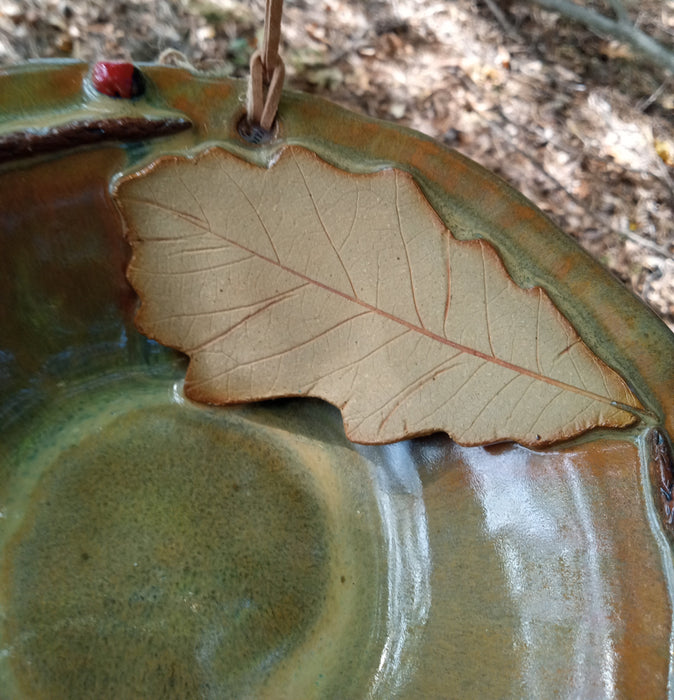 Hanging Bird Bath -Swamp White Oak Leaf Bowl - leaf details