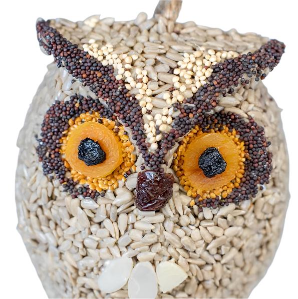 whoo-lio seed ornament