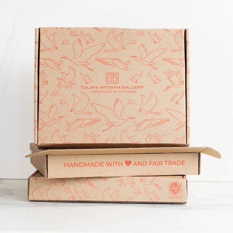 Pileated Woodpecker Bird Flying Mobile packaging