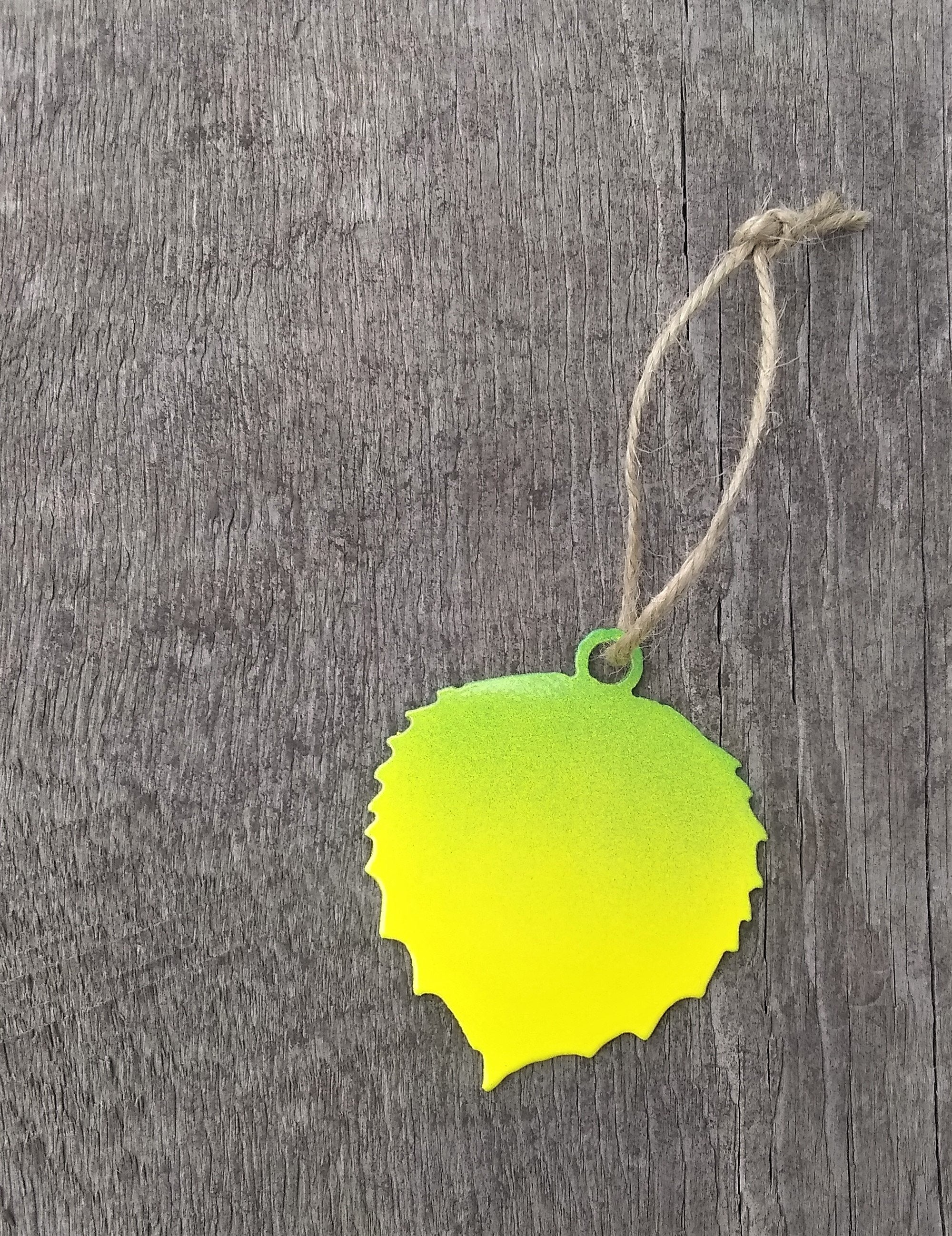 Bigtooth Aspen Leaf Ornament - Thumbnail 2