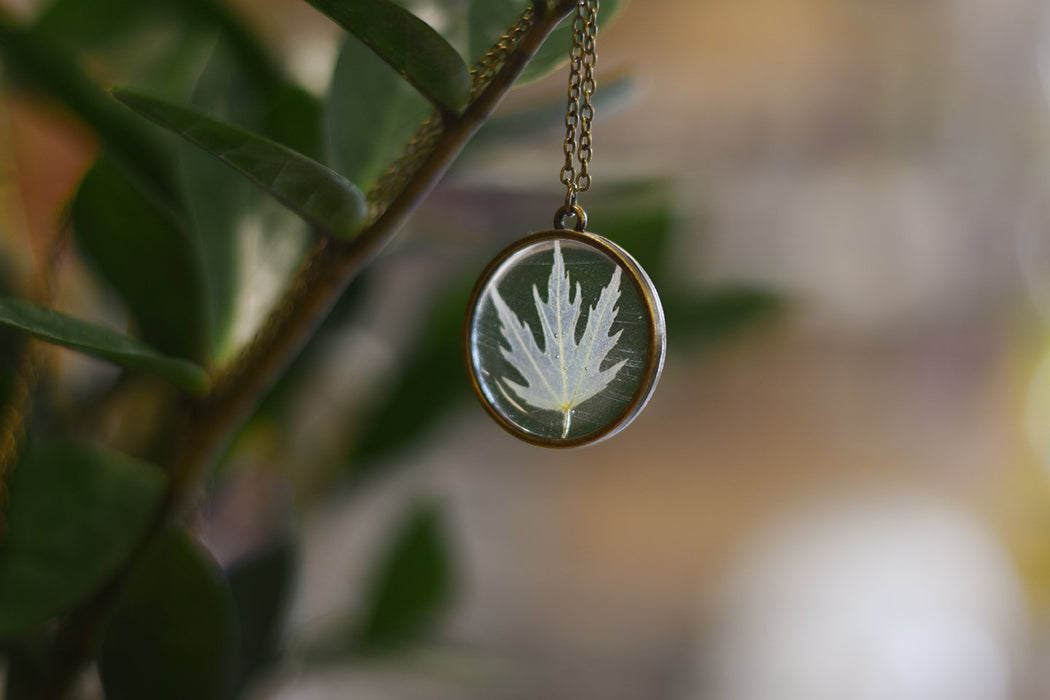 Silver Maple Leaf Necklace - Green