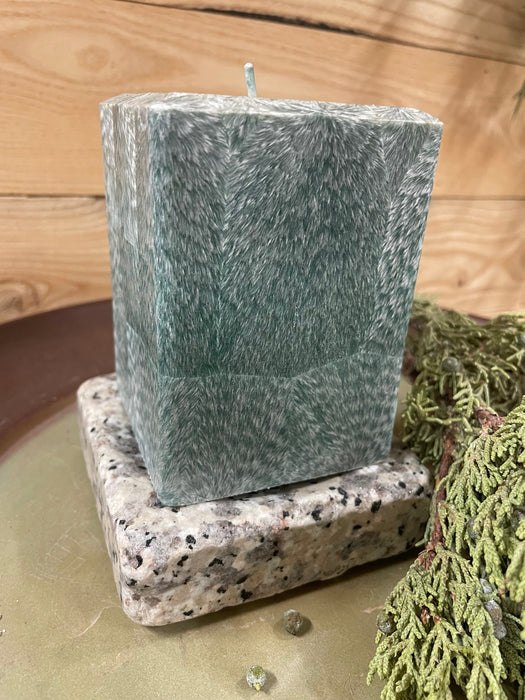 cove granite soap dish in gray white color with pillar candle