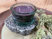 perfect place granite trivet in gray black color with candle