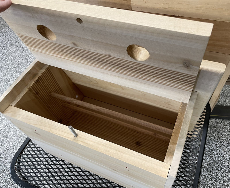 Roomy Roost Box view of interior 