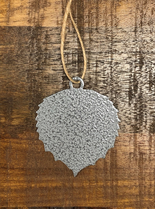 Bigtooth Aspen Leaf Ornament in Glossy Silver Vein