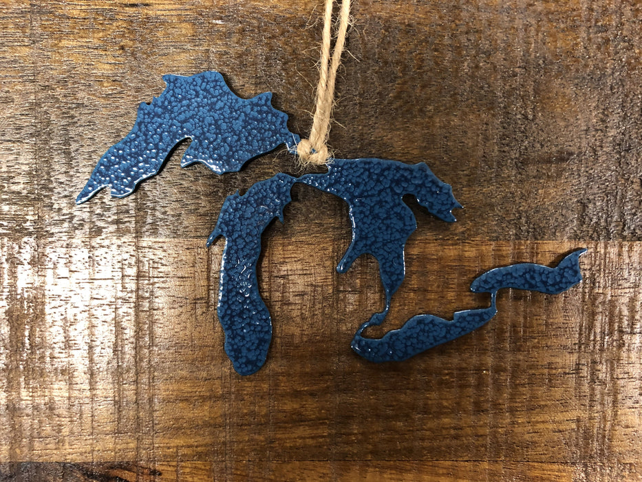 Great Lakes Ornament in Double Blue Vein