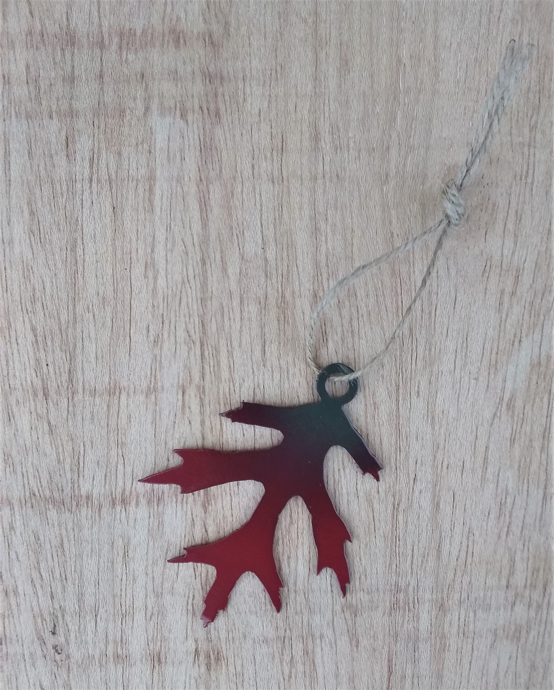 Black Oak Leaf Ornament - Thumbnail 4
