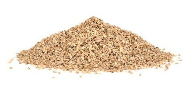 fine sunflower chips in a pile