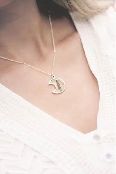 moon fern necklace