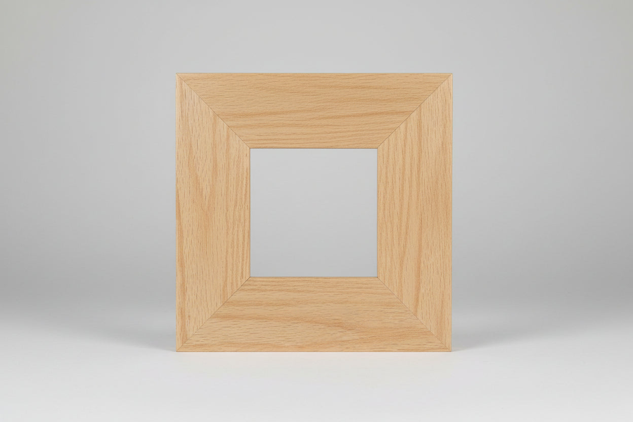 Bill Herr Oak Frame - Thumbnail 2