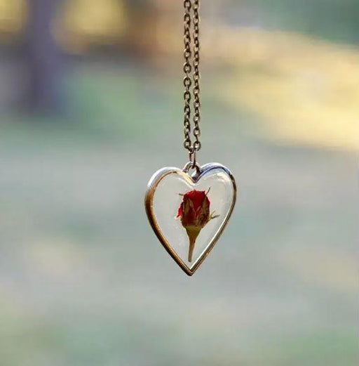 Rose Heart Necklace 2