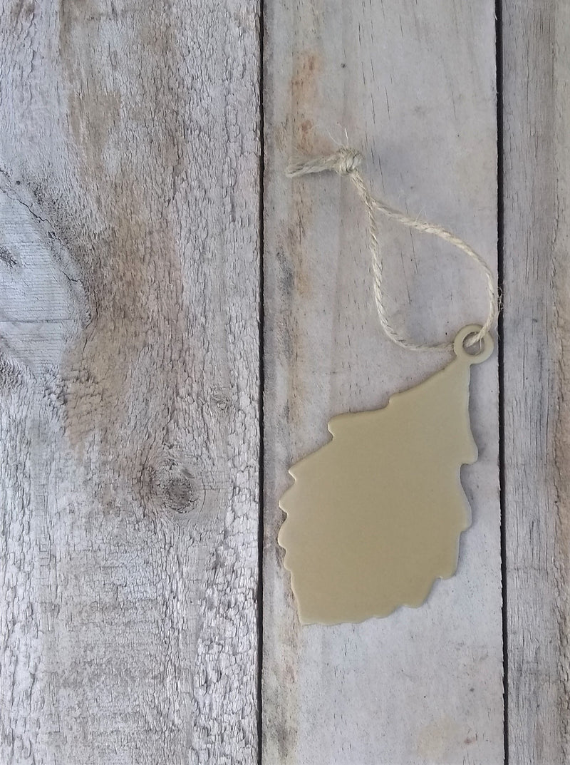 Swamp White Oak Leaf Ornament Gold