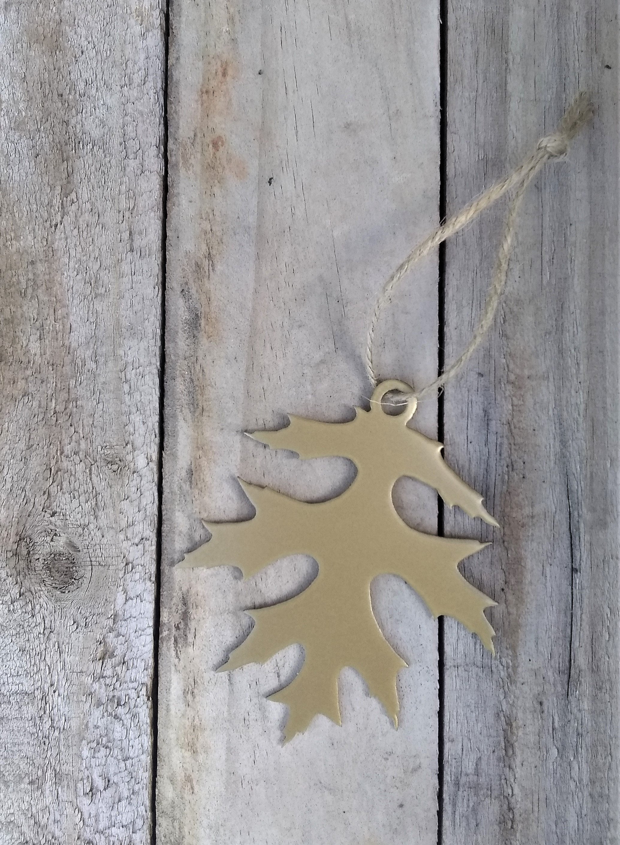Upland Pin Oak Leaf Ornament - Thumbnail 3